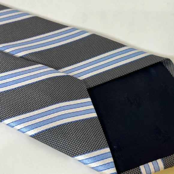 Brooks Brothers Stain Resistant Black and Light Blue Striped Tie Professional - Picture 8 of 9